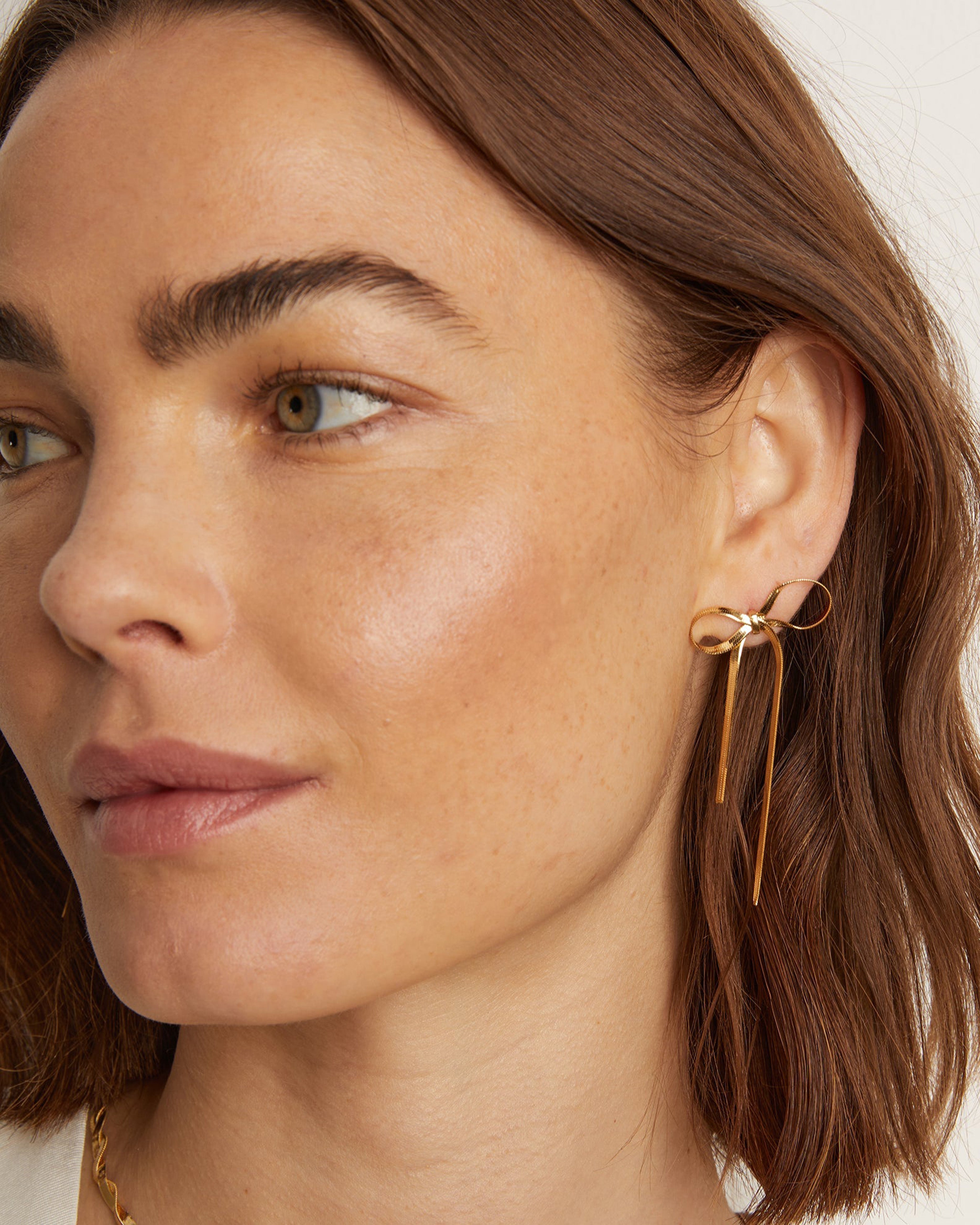 Aurate Herringbone Bow Earrings