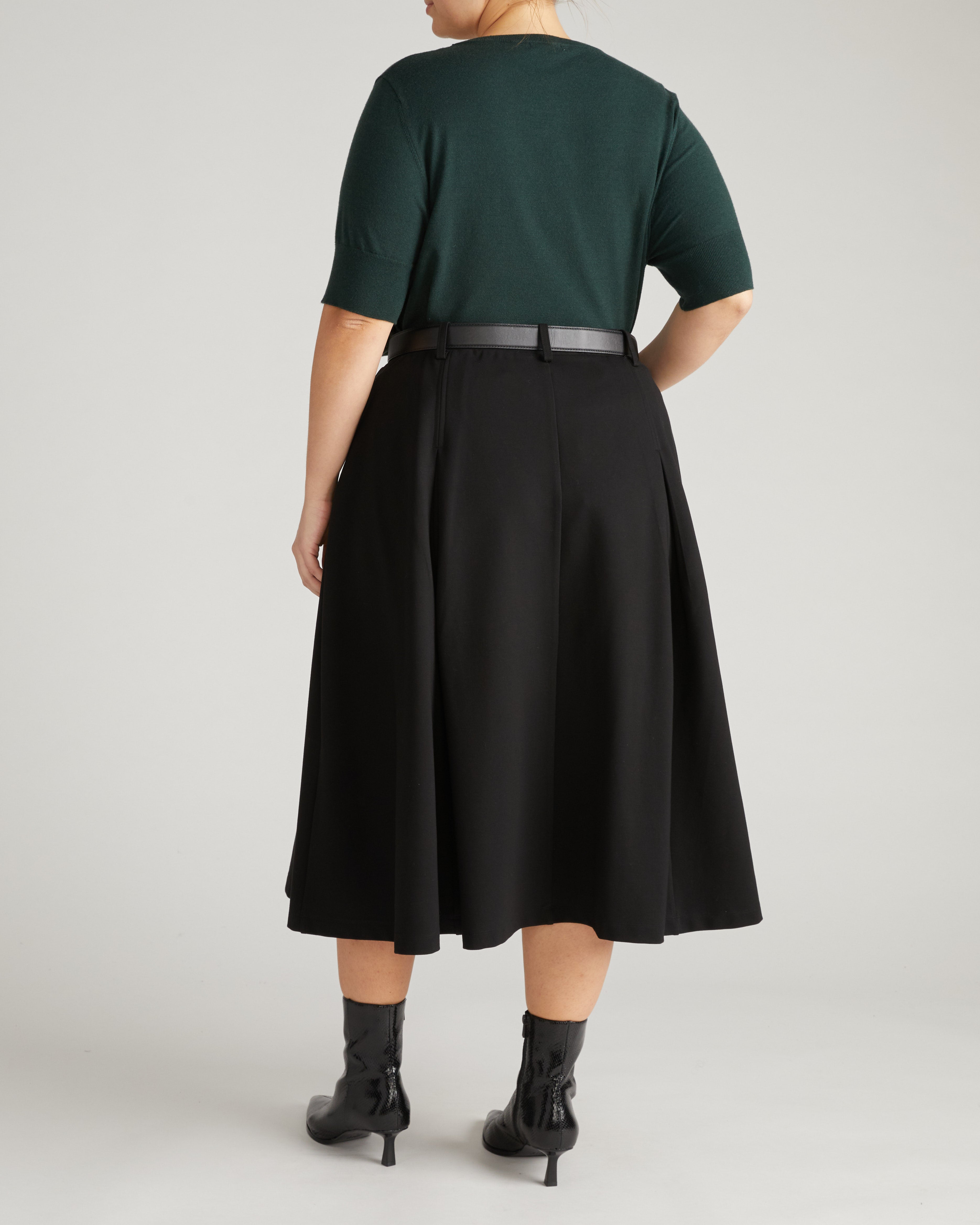 Aleya Pleated Ponte Skirt - Black