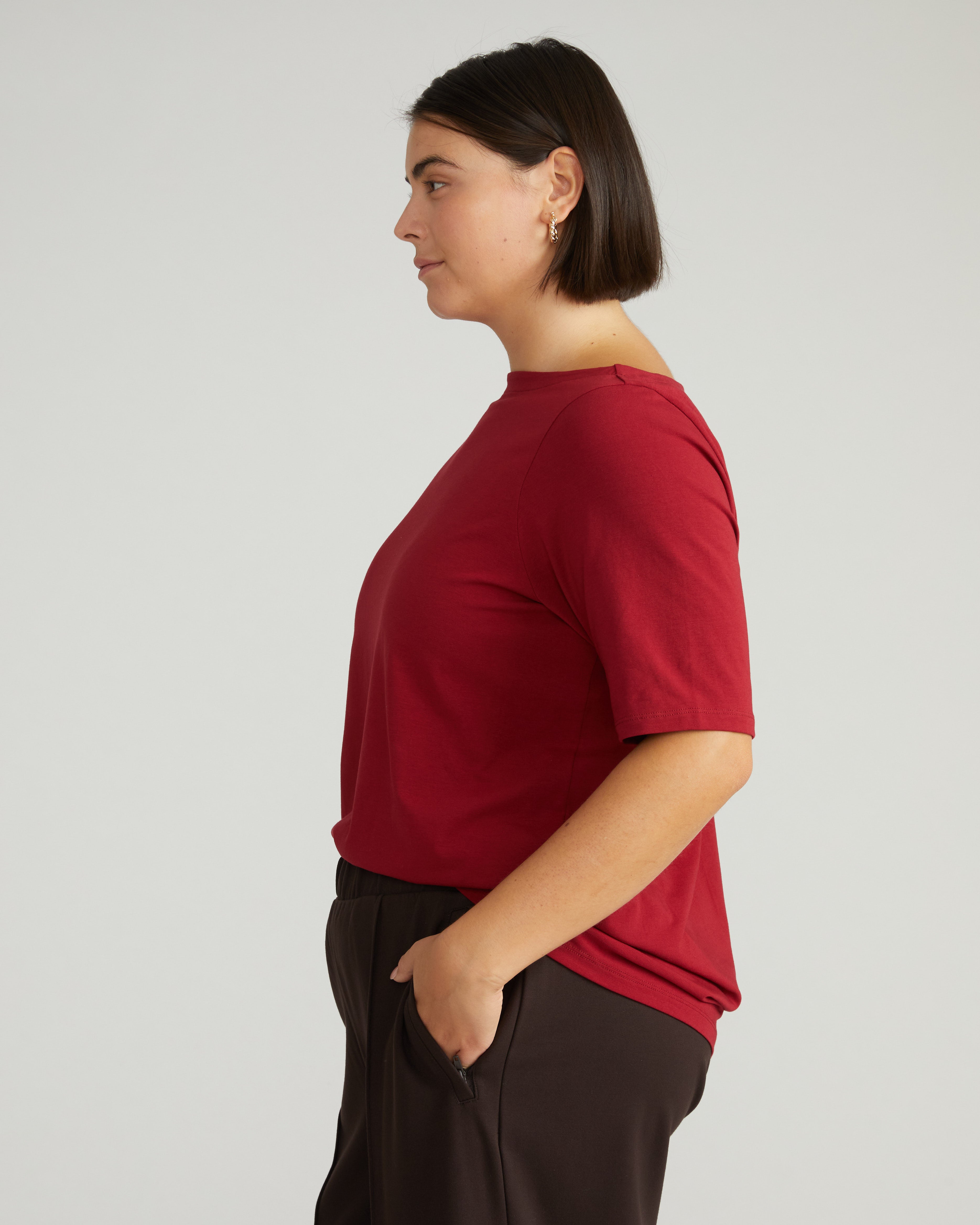 Bella Boatneck Tee - Garnet