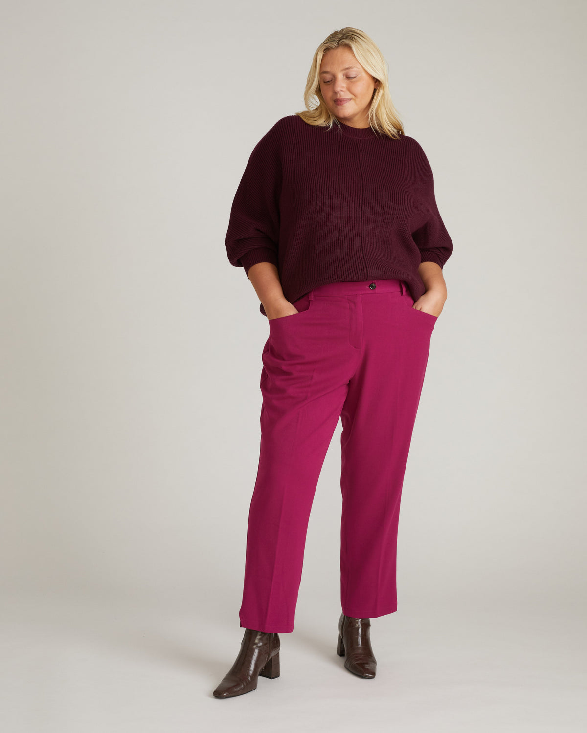 All Day Mercer Tapered Leg Pants - Goji Berry