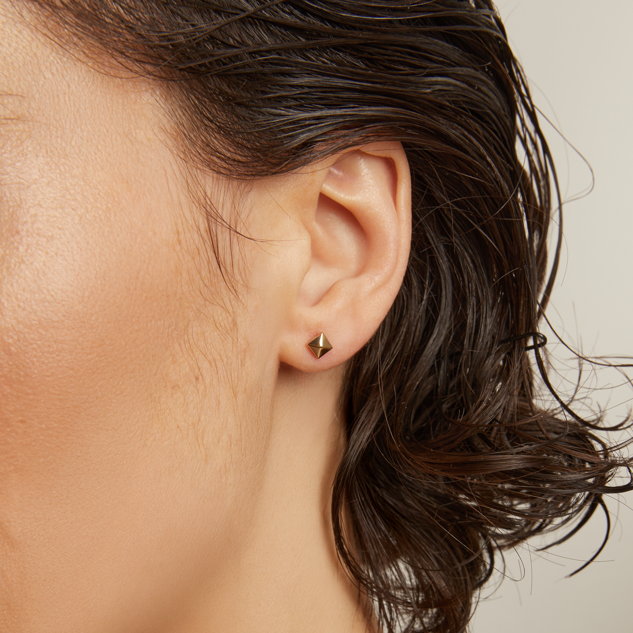 Aurate Mini Pyramid Stud Earrings